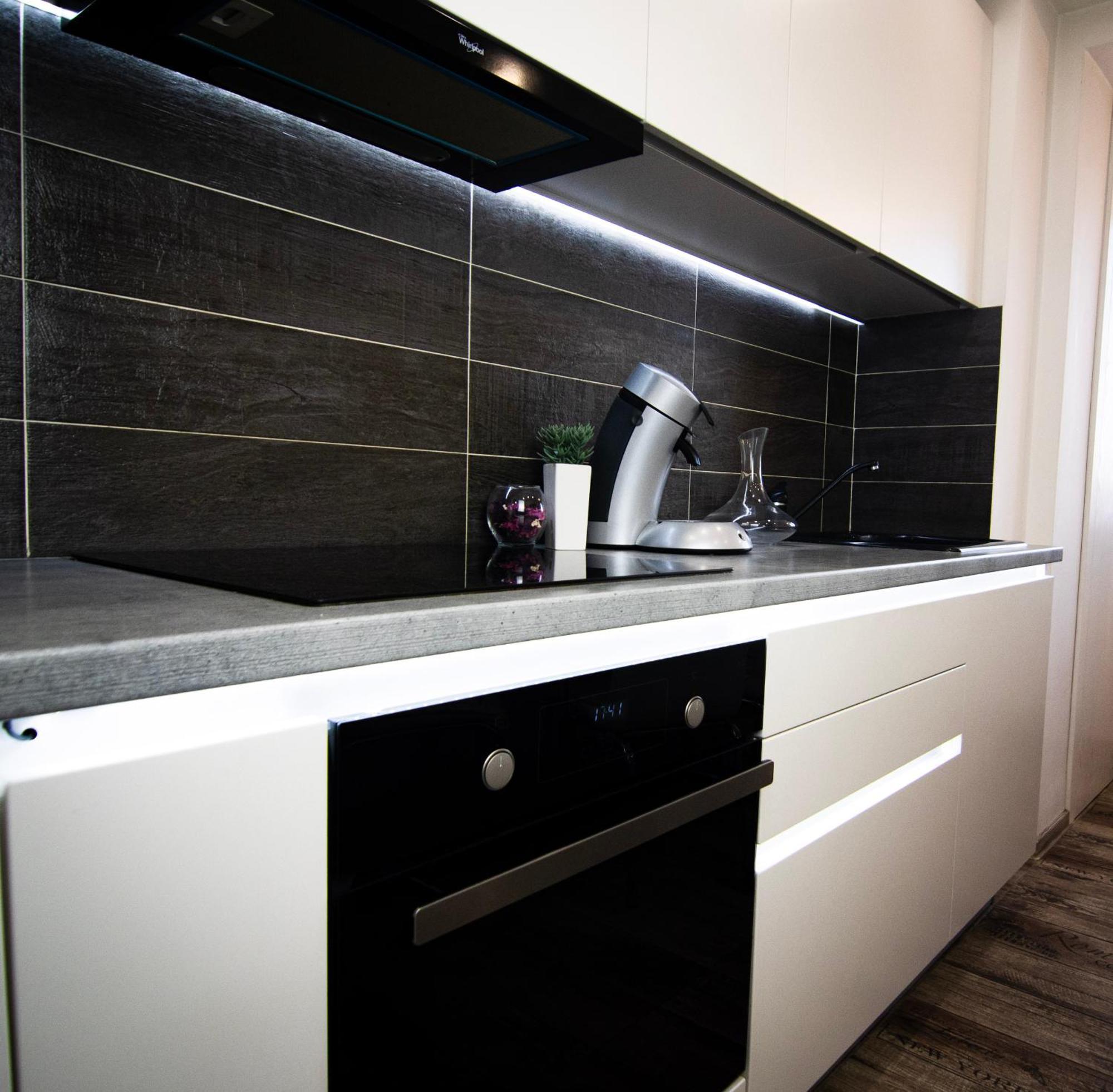 Best Apartment Central هونيدوارا المظهر الخارجي الصورة