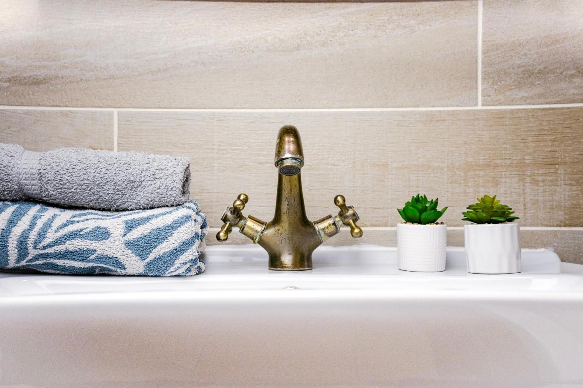 Best Apartment Central هونيدوارا المظهر الخارجي الصورة